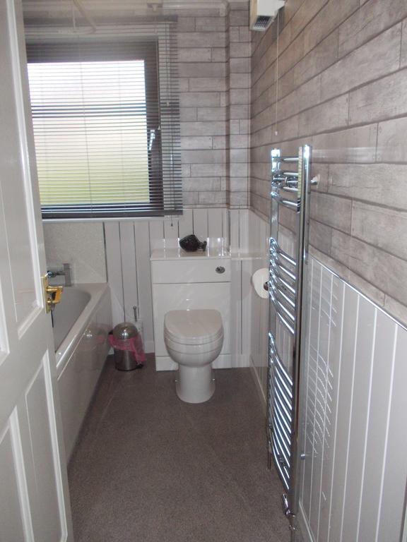 Stornoway Self-Catering Barony Square Villa Bagian luar foto