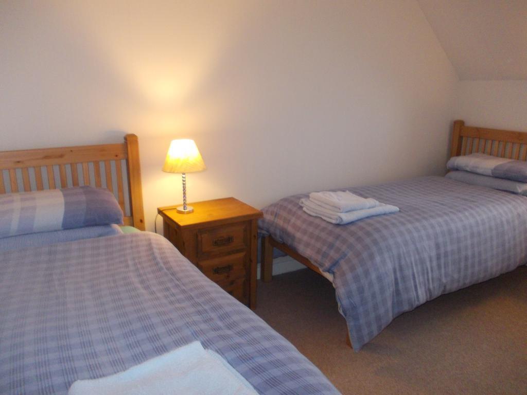 Stornoway Self-Catering Barony Square Villa Bagian luar foto